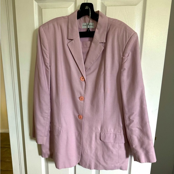 2 piece suit- jacket and skirt - Picture 1 of 6